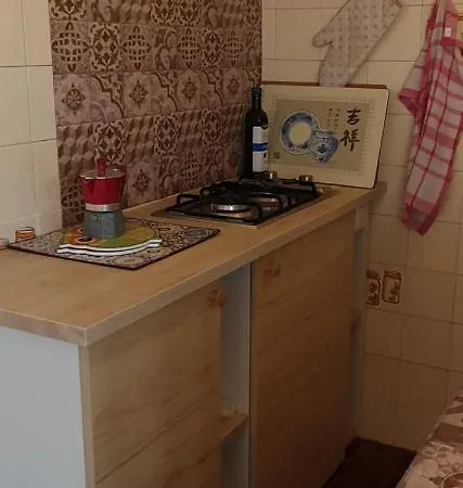Cat's House Apartment